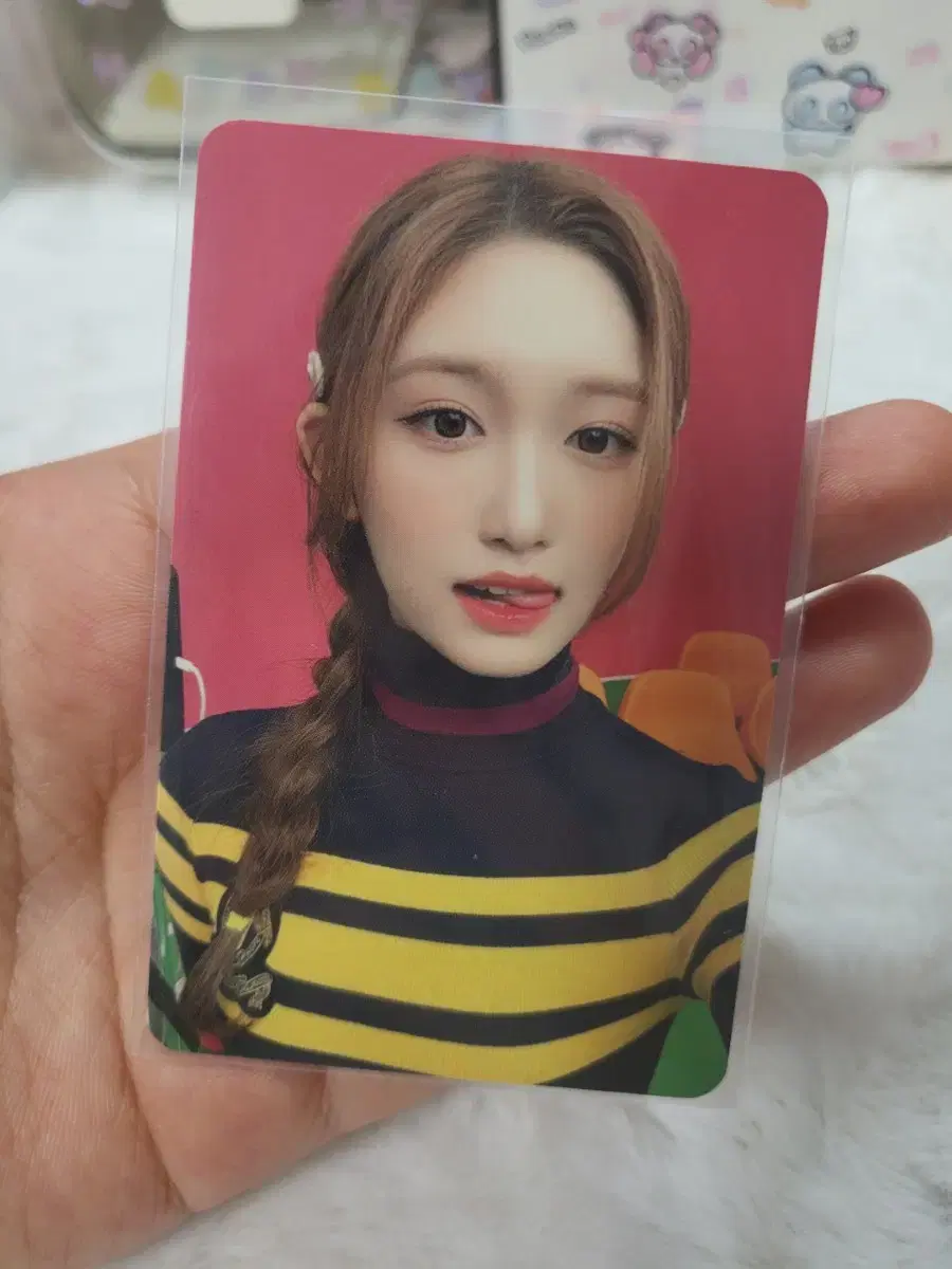 ive leeseo season's greetings 2023 photocard wts