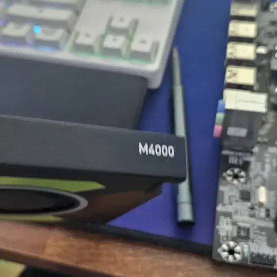 쿼드로 M4000 8GB 판매