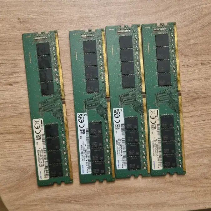 삼성 ddr4 3200 32gb 램 팝니다