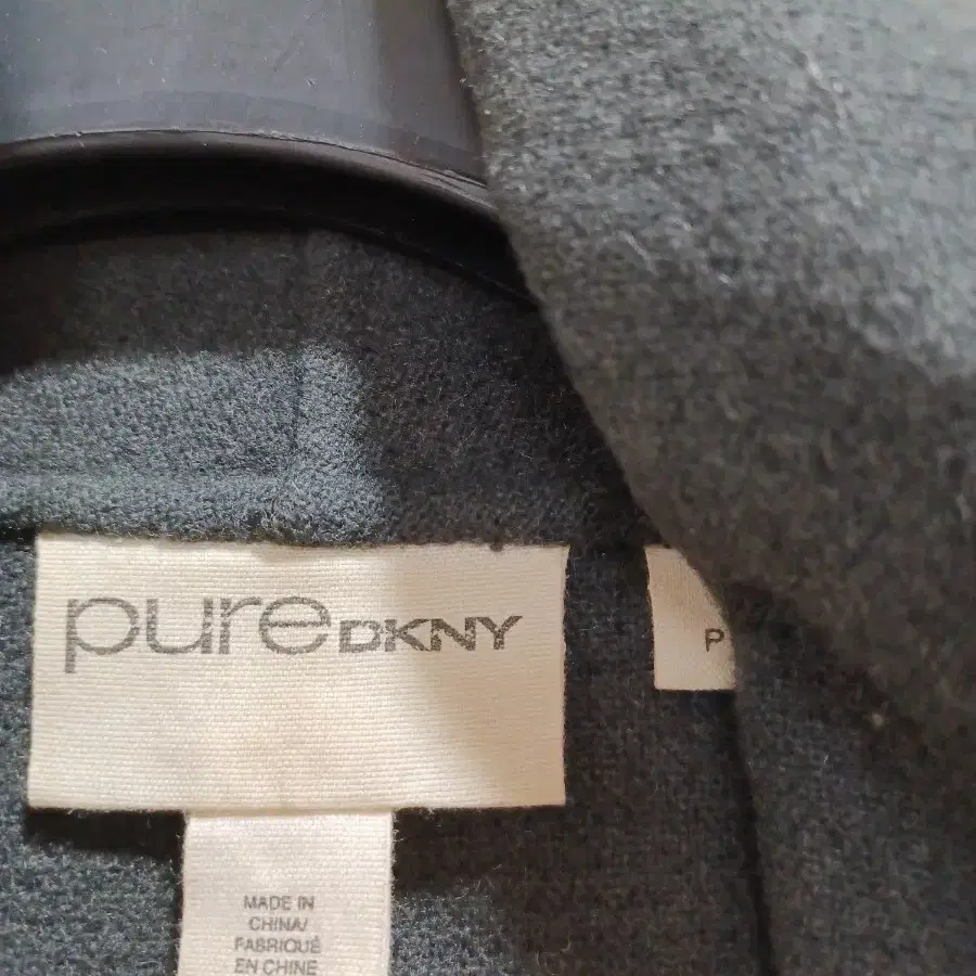 Pure DKNY 진회색 울코트