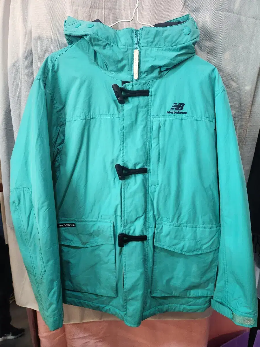 95) New Balance Duffel Jacket Wilderness