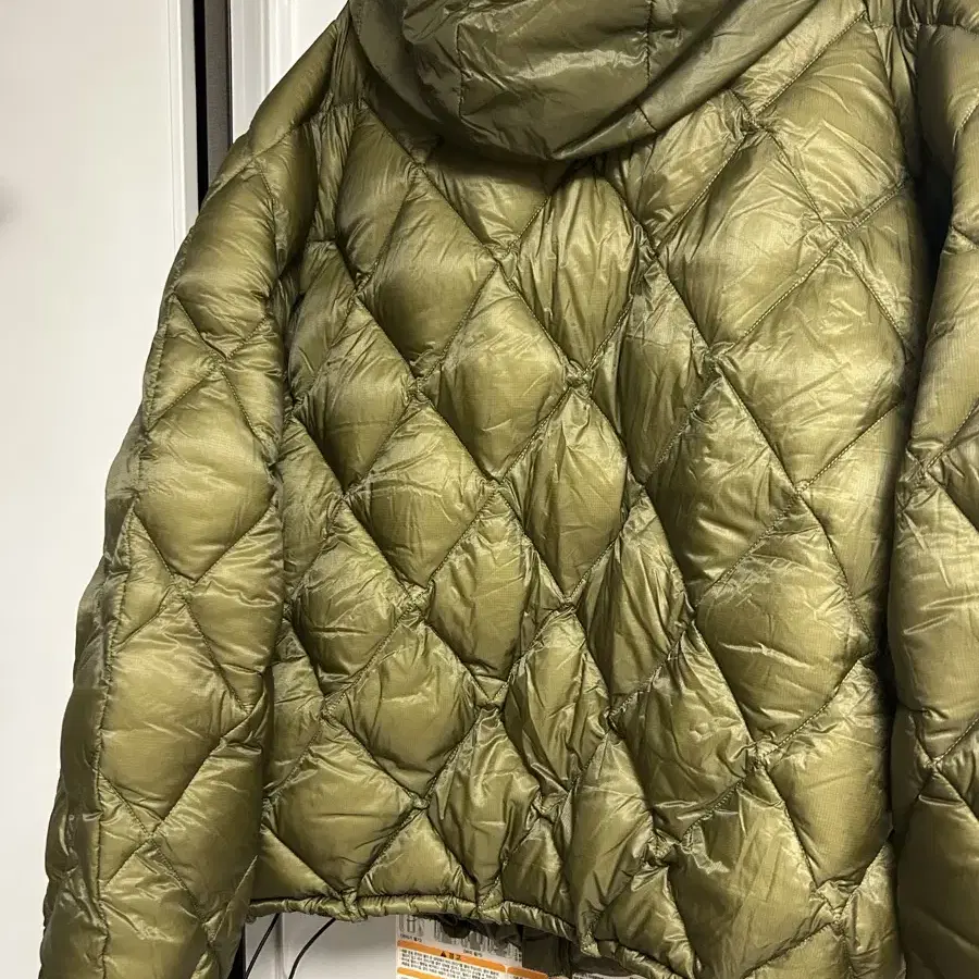 Roa light down jacket - Olive branch