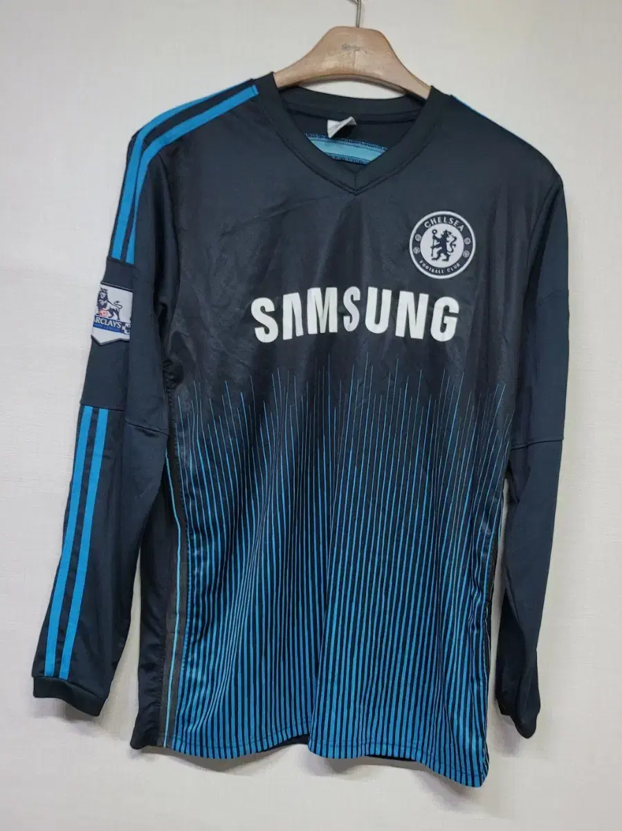 English Premier League Chelsea Football Shirt Top - Size 2XL