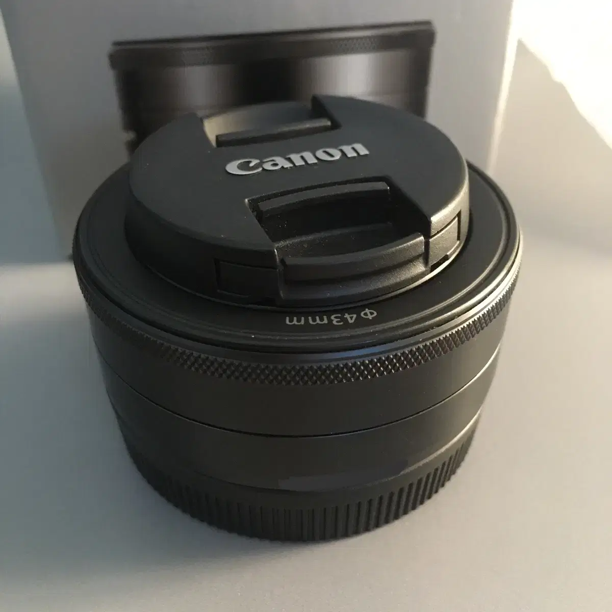 캐논 EFM 22mm F2 팬케익 렌즈