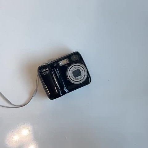 Nikon Coolpix 4100