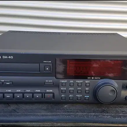 [TASCAM] 타스캠 DA-40 중고 DAT 레코더