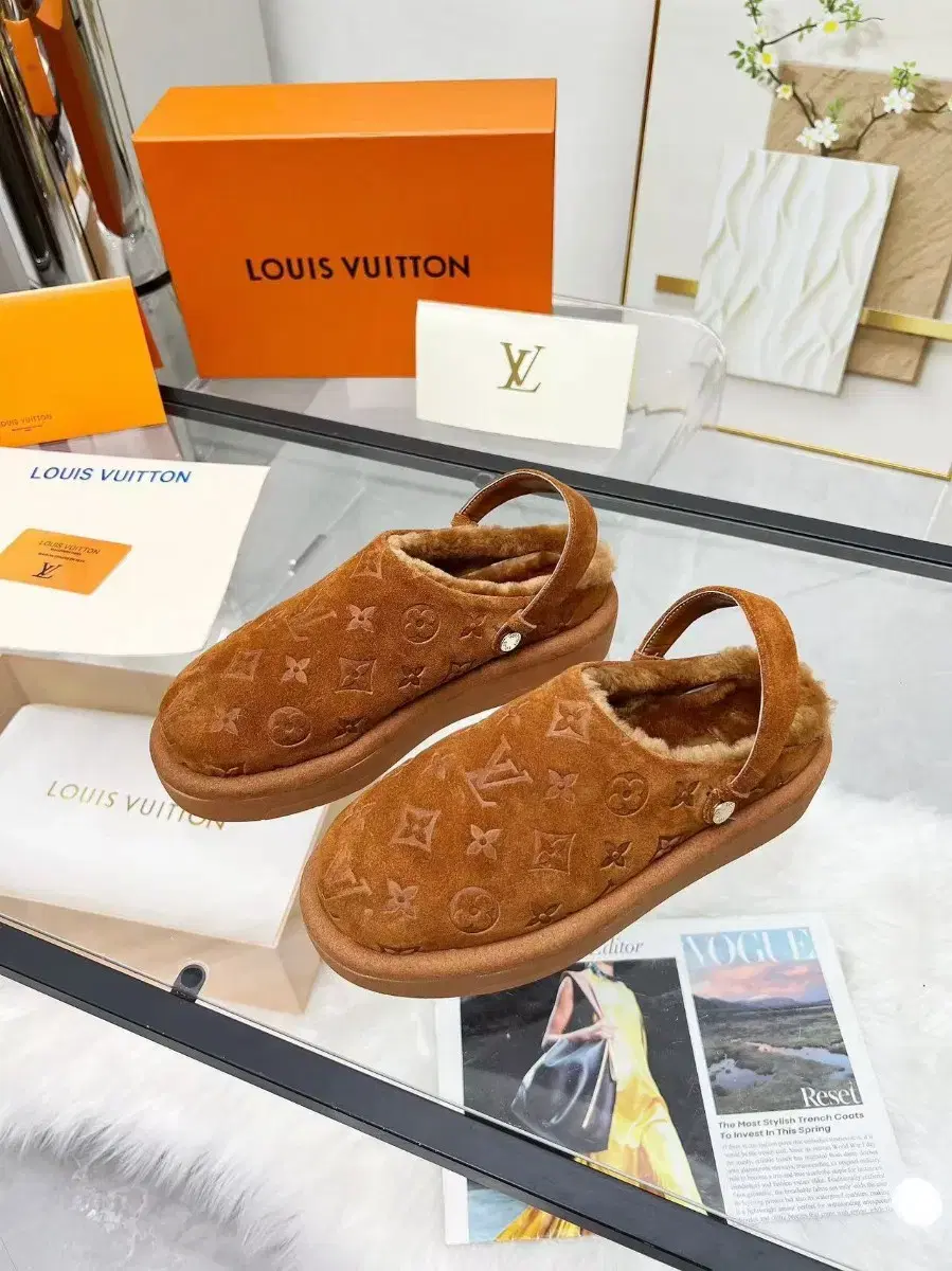 LOUIS VUITTON루이비통 겨울 퍼 슬리퍼 size35-41