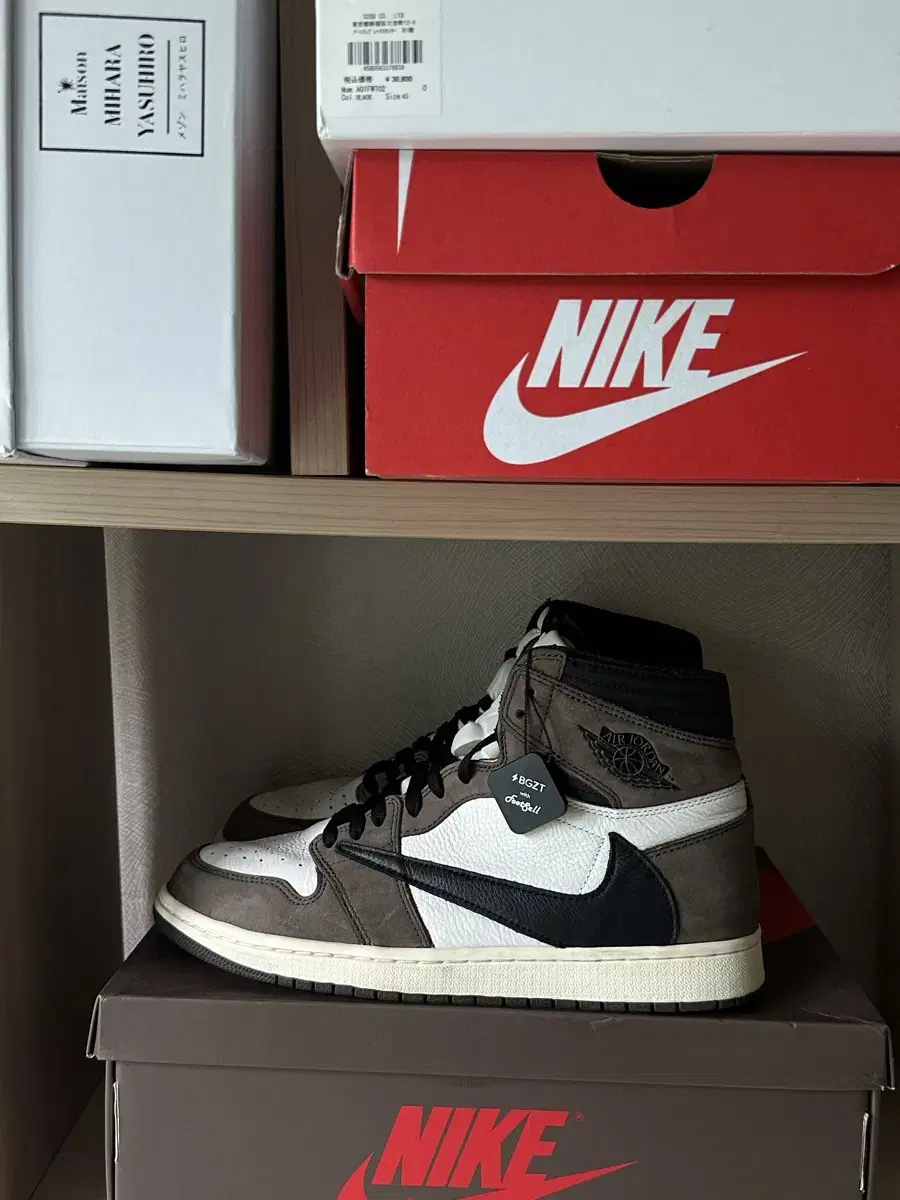 Travis Scott Retro High Mocha