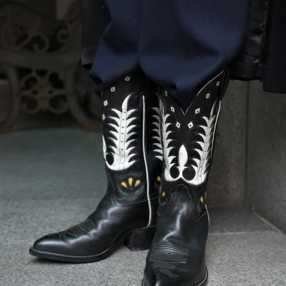 vintage tony lama western boots