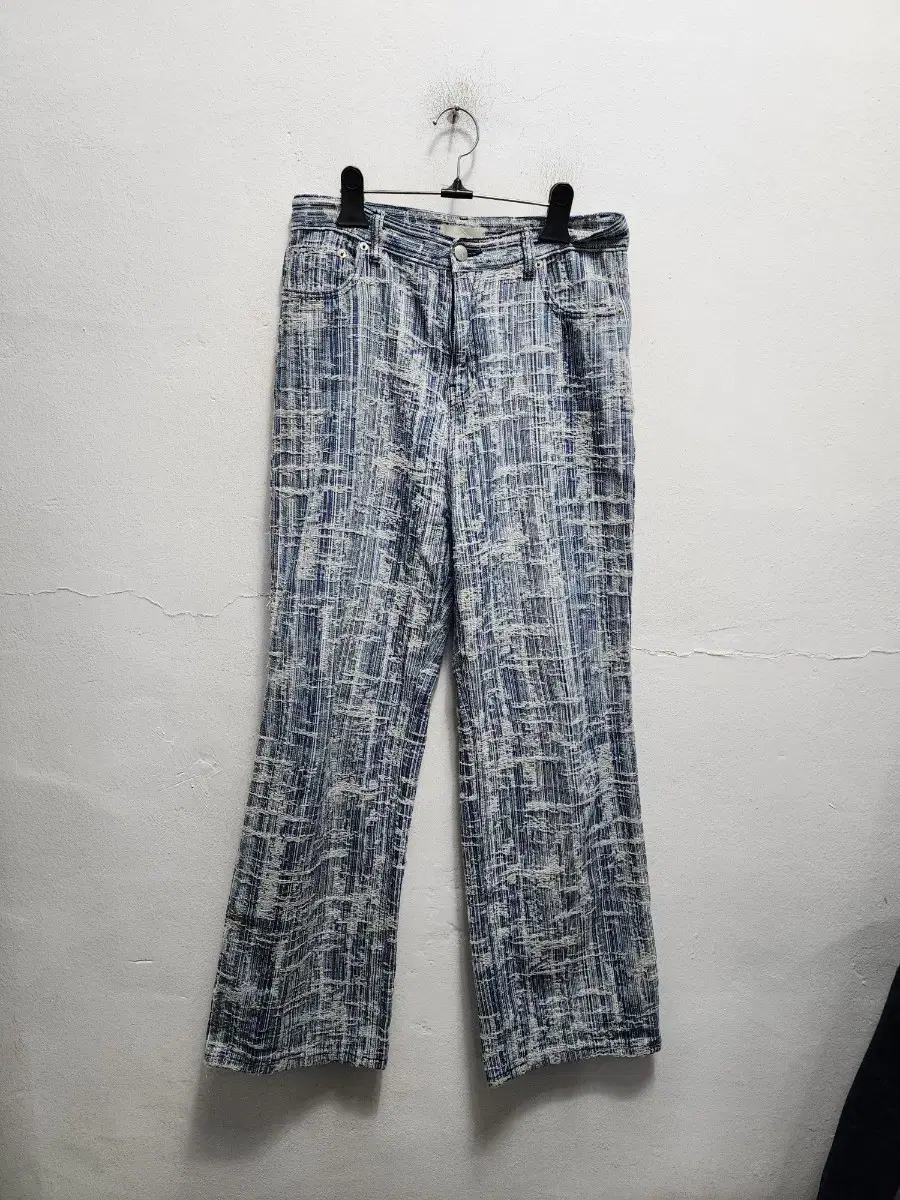 More Than Paradise Unusual Jeans