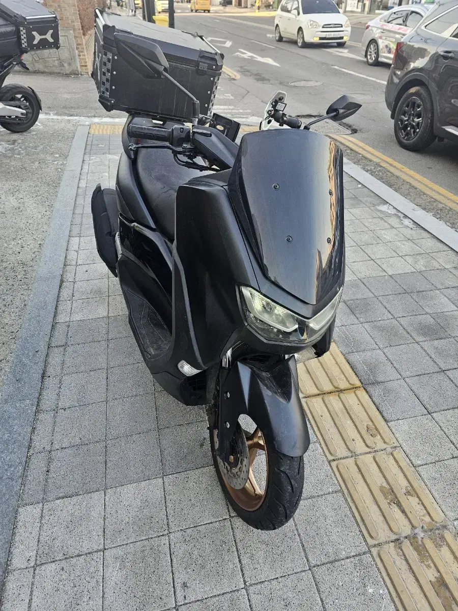 nmax 2022년식 판매합니다 키로수4만대