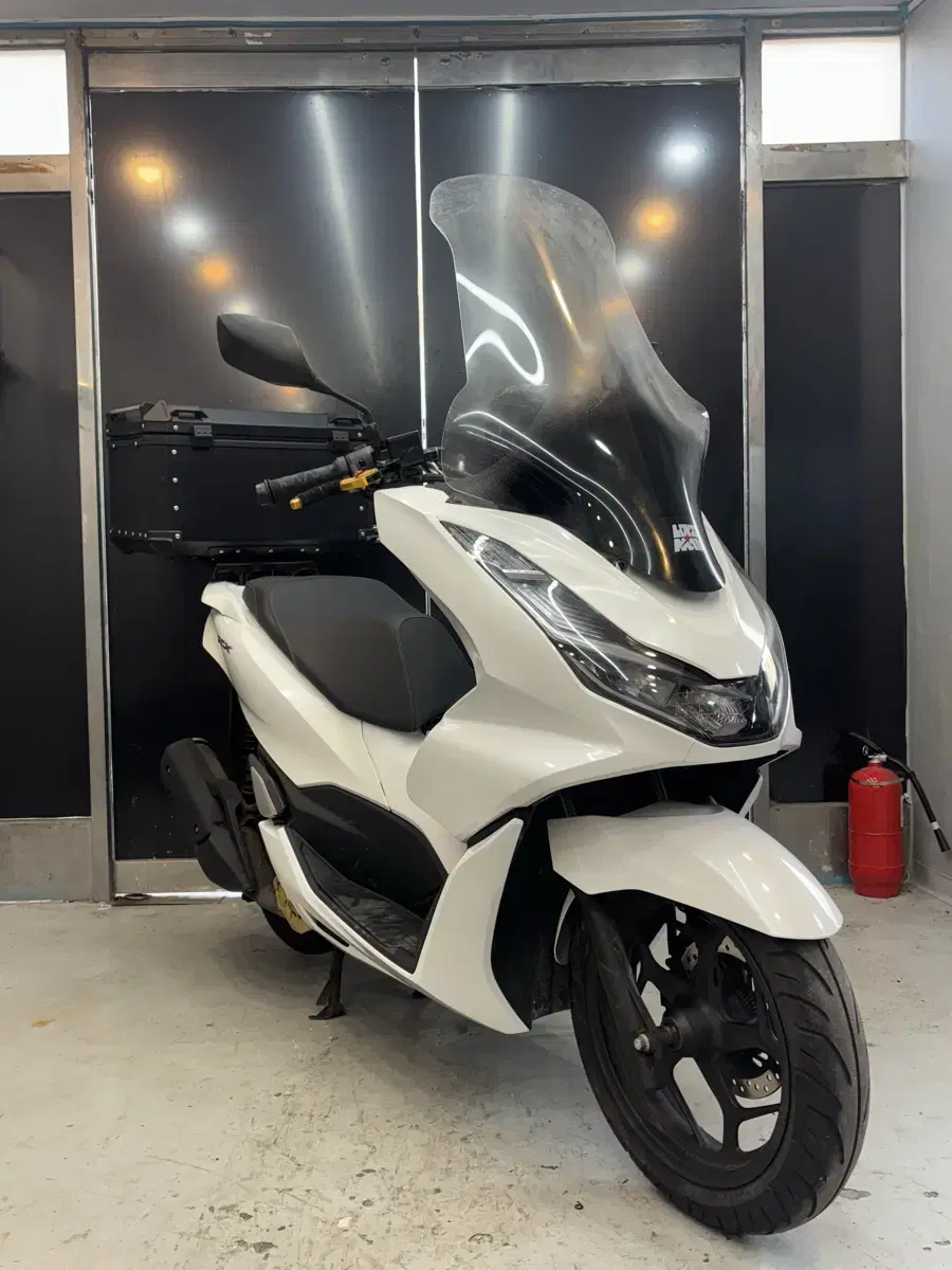 22년식 Pcx125 abs 1만키로 무꿍 무슬립 깔끔한차량