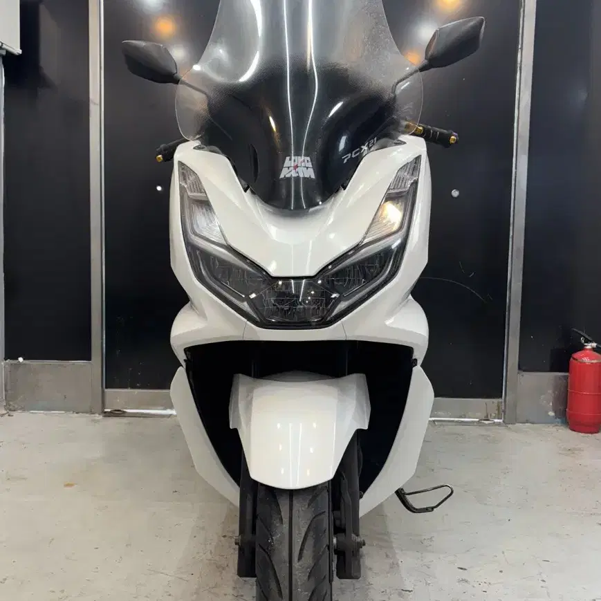 22년식 Pcx125 abs 1만키로 무꿍 무슬립 깔끔한차량