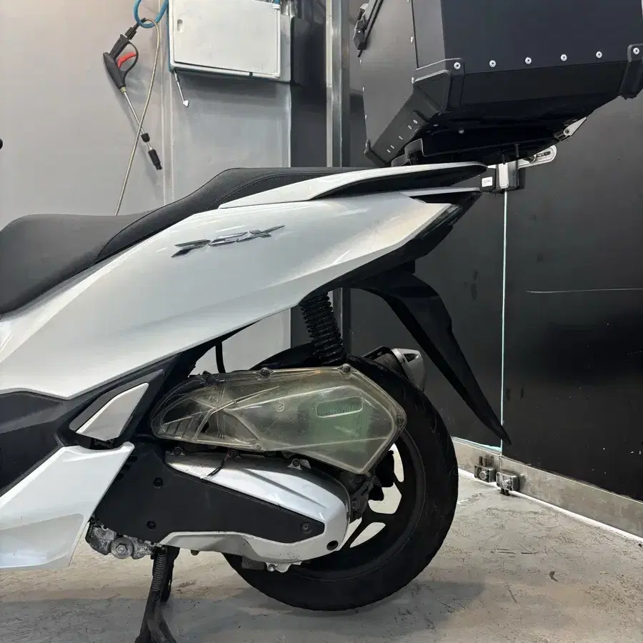 22년식 Pcx125 abs 1만키로 무꿍 무슬립 깔끔한차량