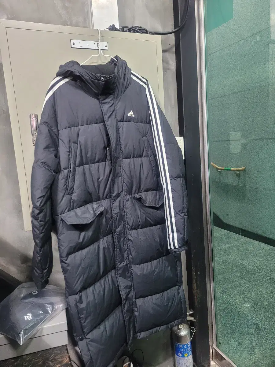 adidas 아디다스 구스다운 롱패딩 XL105