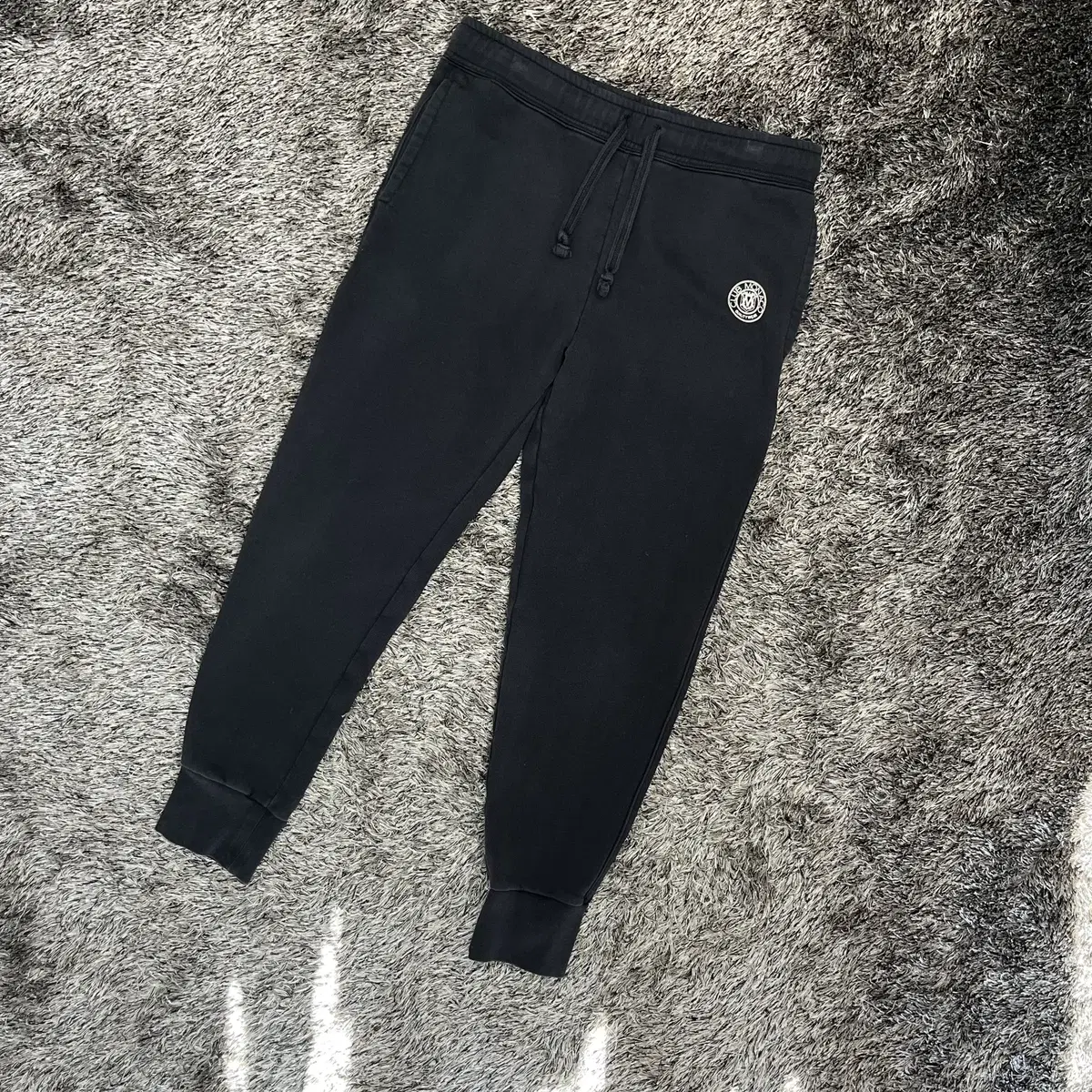 Club Monaco Banded Jogger Pants (M)