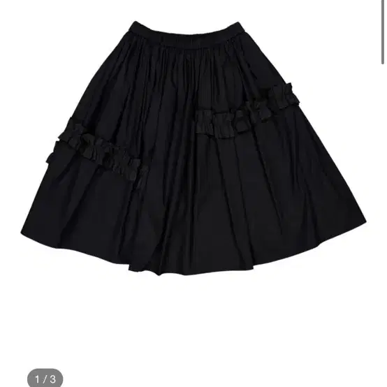 Studios alloy  ruffle skirt 블랙