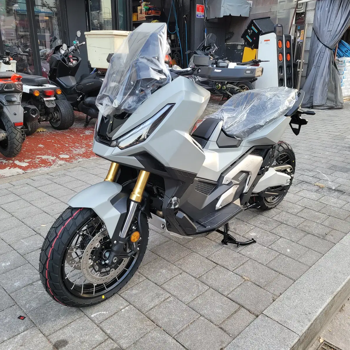 혼다 신차 !!! ADV 750 판매합니다.(2025년식)