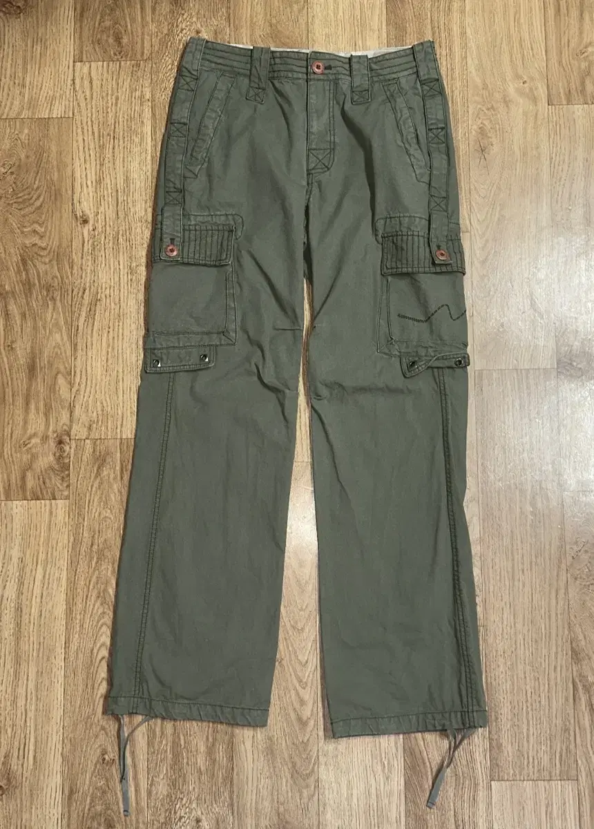 [ L ] OPT JEANS khaki cargo pants for sale