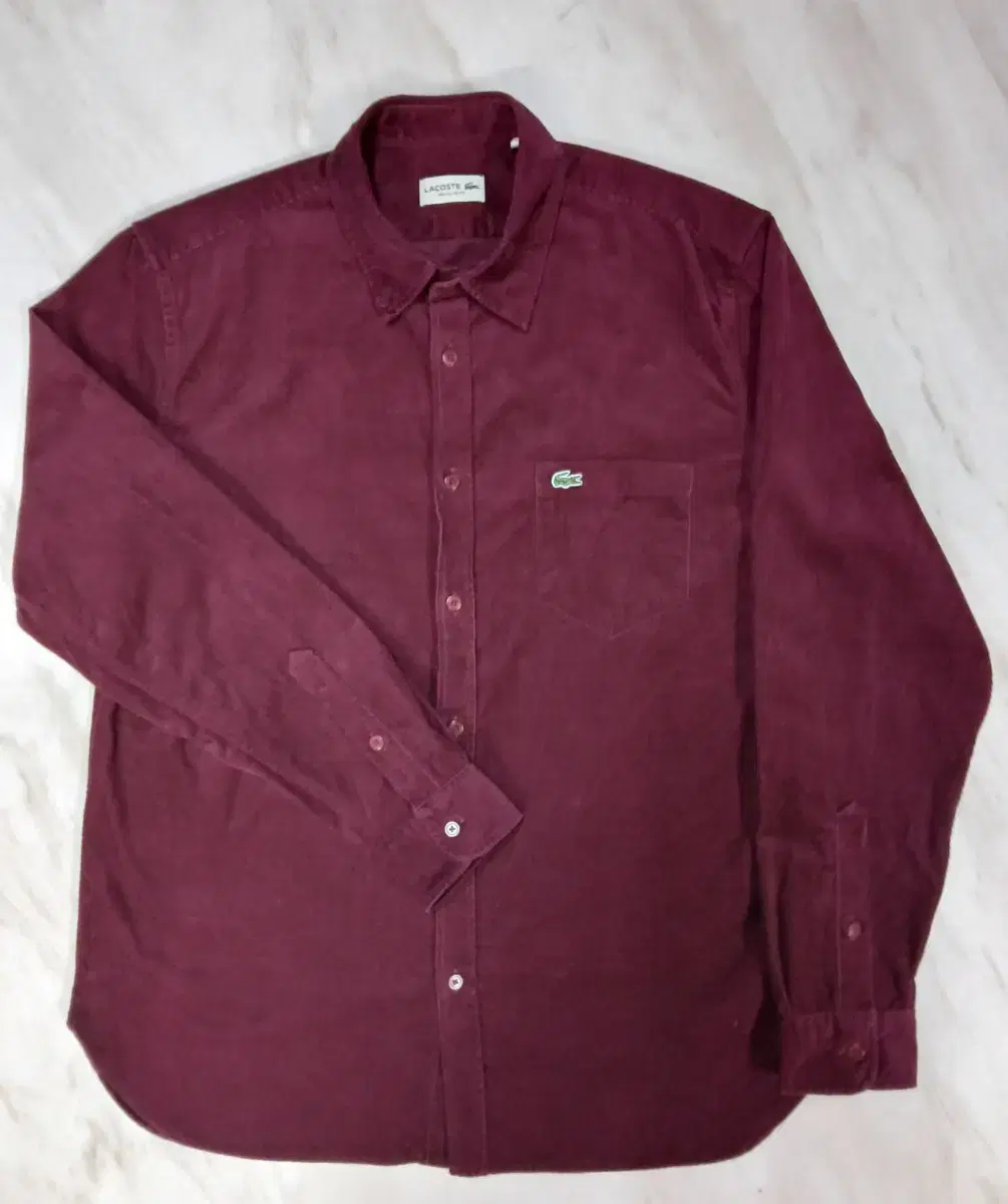 Lacoste Men's Burgundy Long-Sleeved Shirt 42(100)