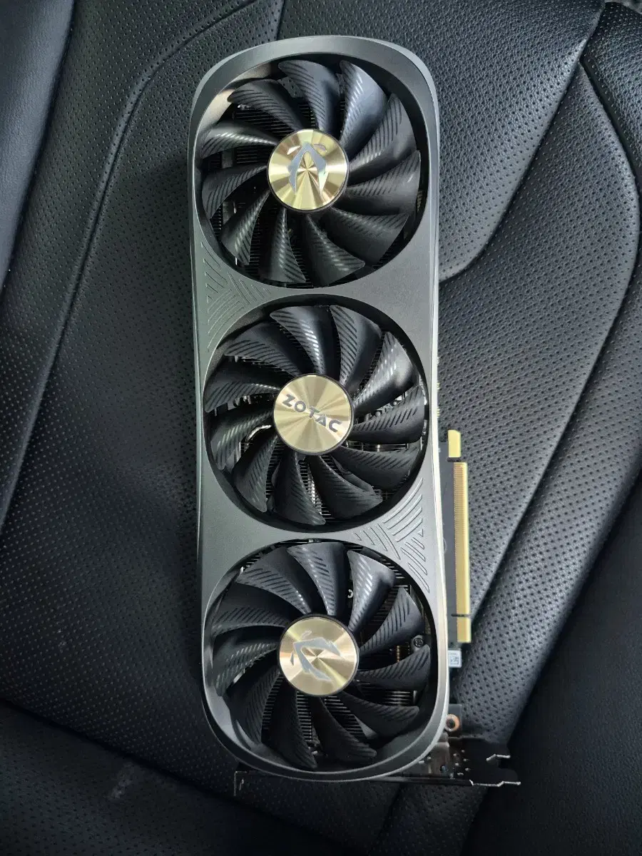 ZOTAC RTX4070 TI TRINITY OC 12GB 192BIT