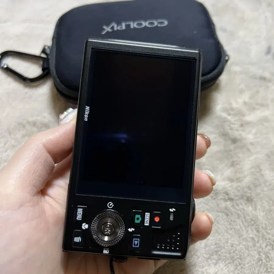 니콘디카 s8000