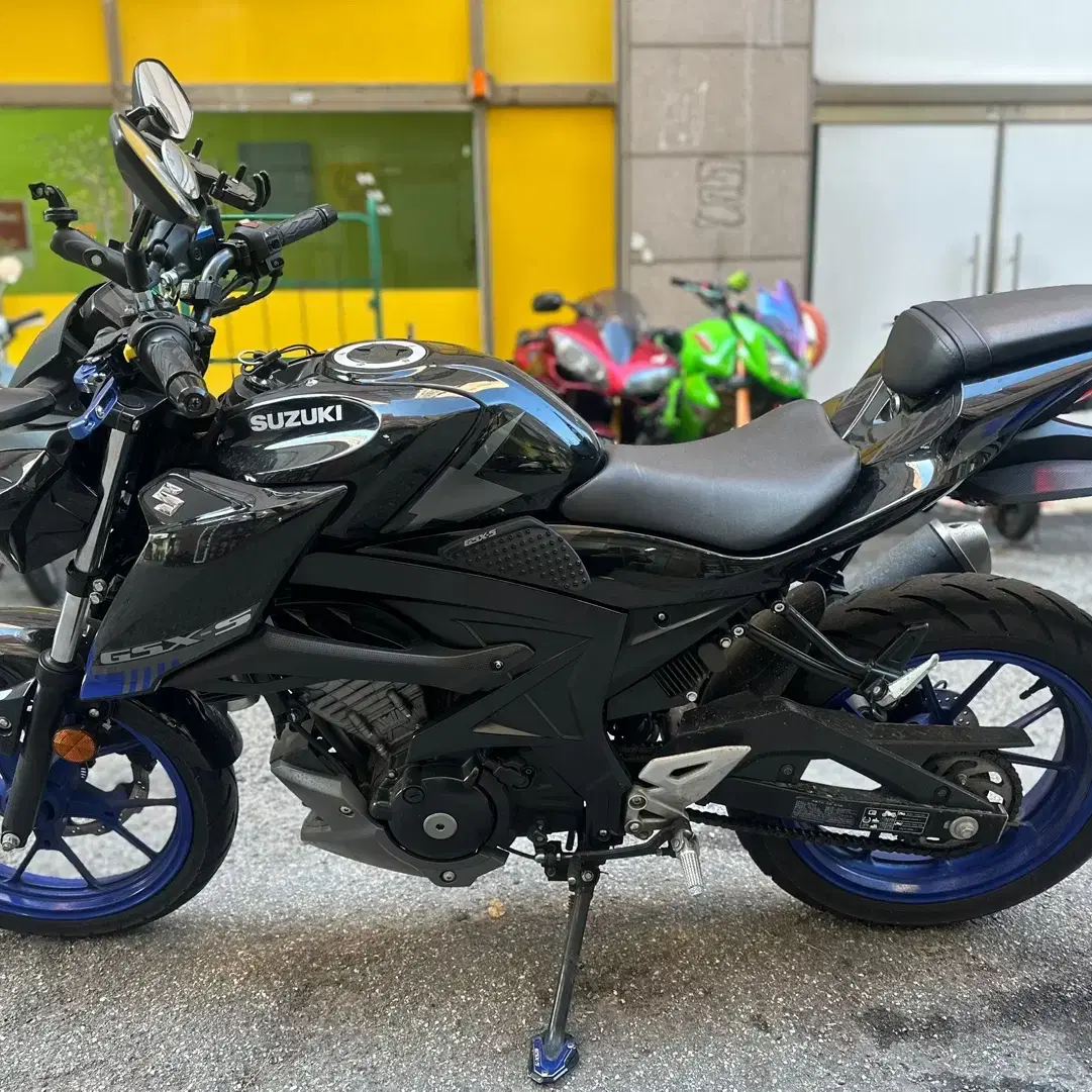 21년식 스즈키 gsxs125 1천키로gsx-125