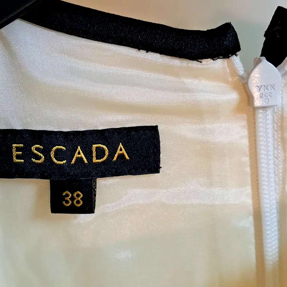 거의새옷(38)명품 ESCADA 에스카다드레스,울 원피스,여성 예복정장