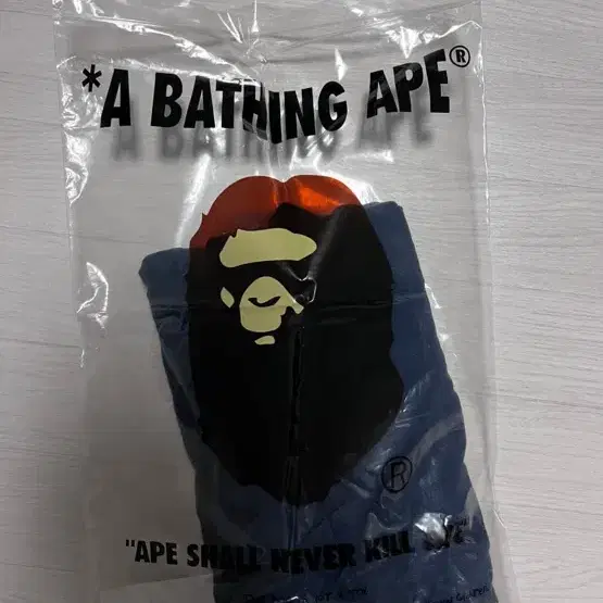 Bape alpha 콜라보 티셔츠