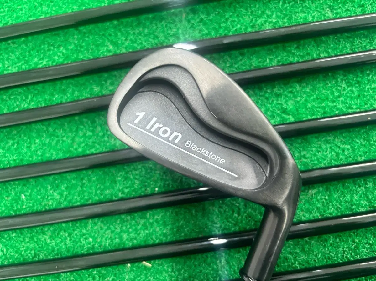 1iron blackstone 원랜스아이언 9아이언세트 중고 판매합니다.