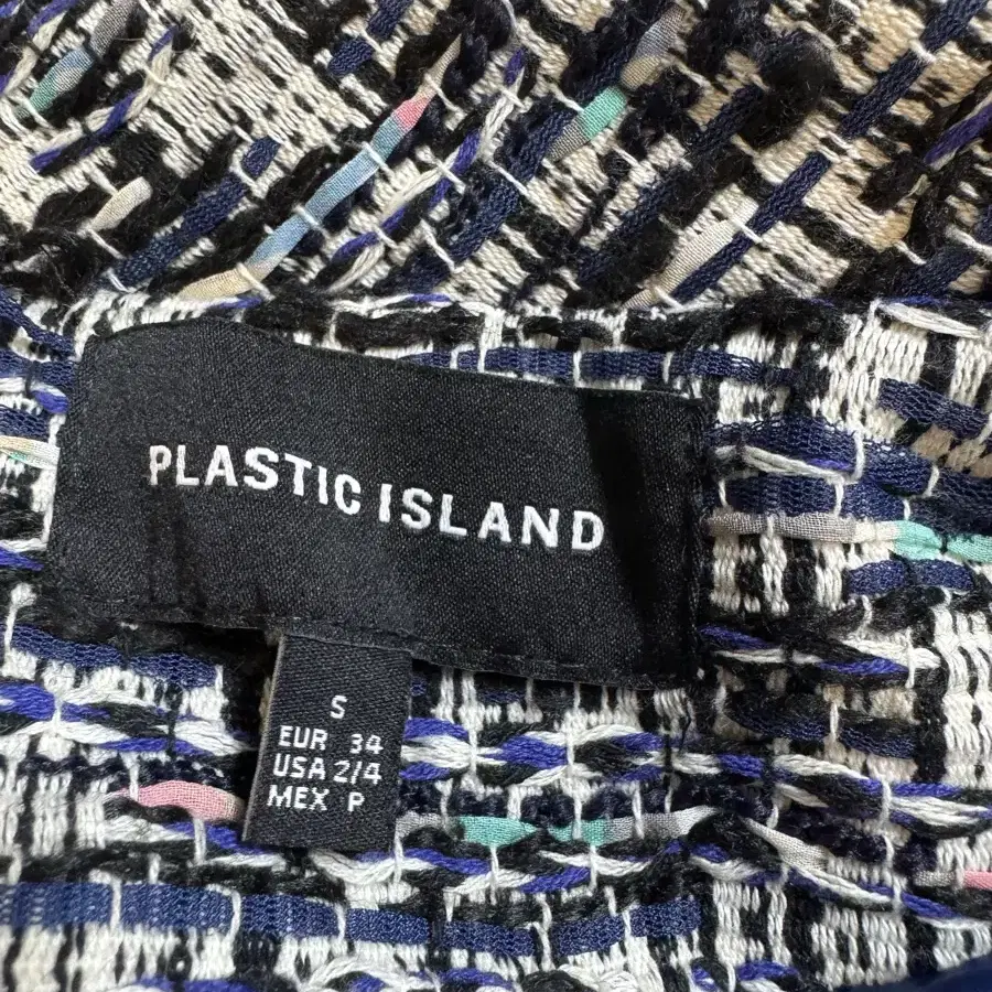 plastic island 플라스틱아일랜드 테이프라인 트위드 자켓