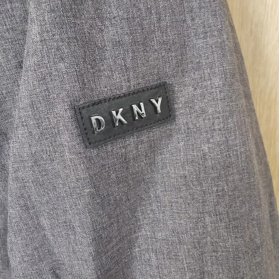 DKNY 패딩 야상