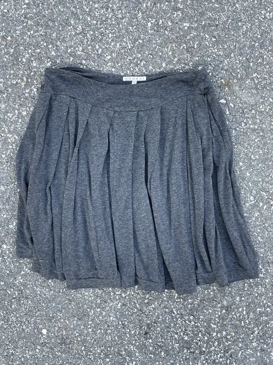 KOOKAI Gray Skirt