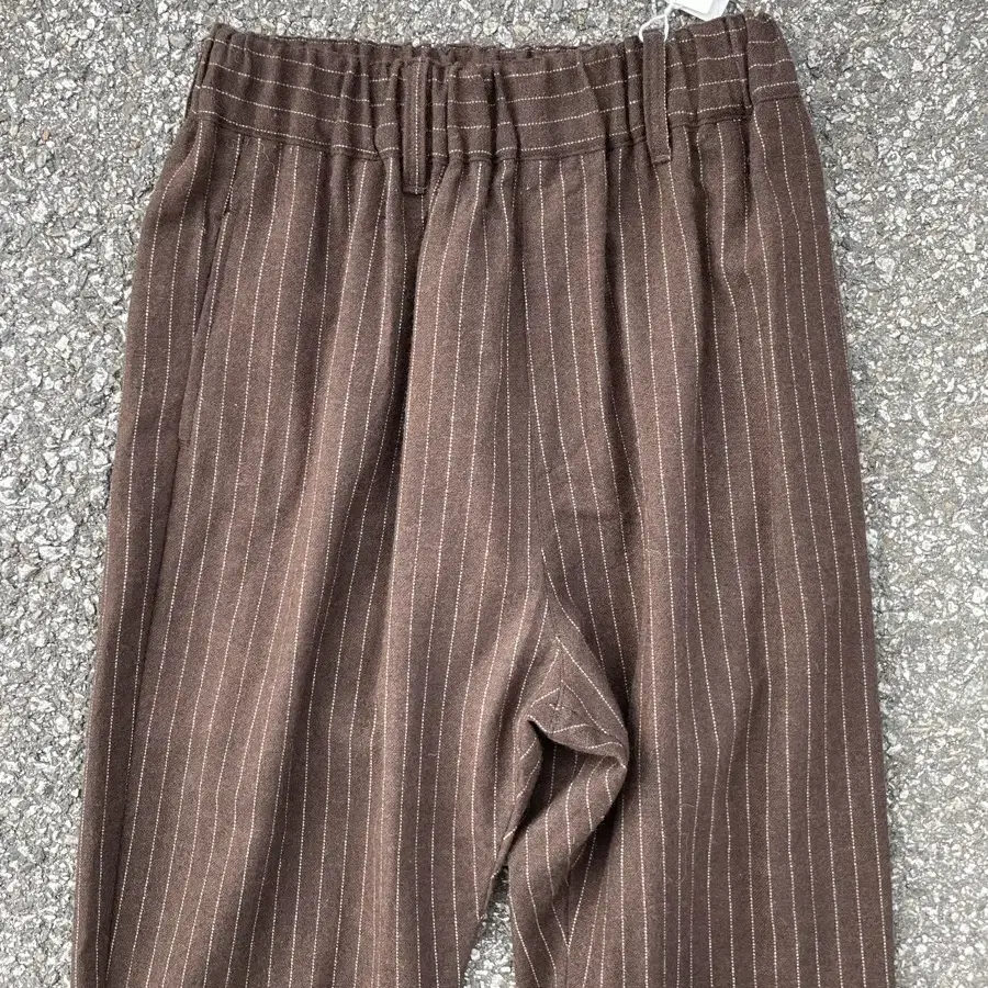 220,000원 새상품 Brown Pants