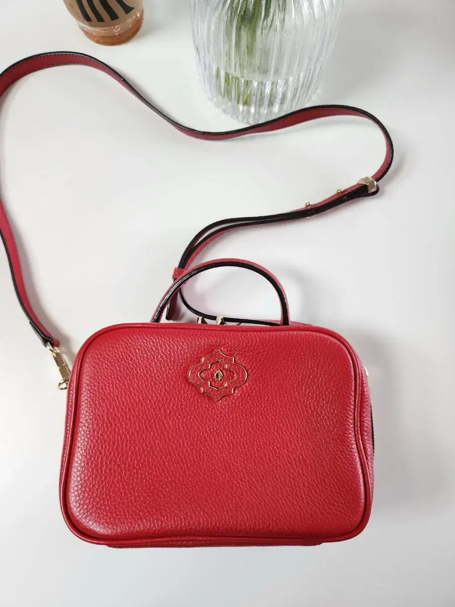 (Last price drop) OYANI Tote Crossbody Bag Red OYANI Bag sunmi Tote Bag Crossbody
