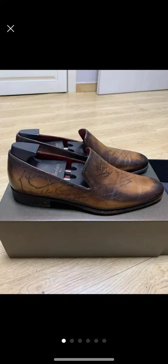 Veluti Oral Loafers 5.5 250