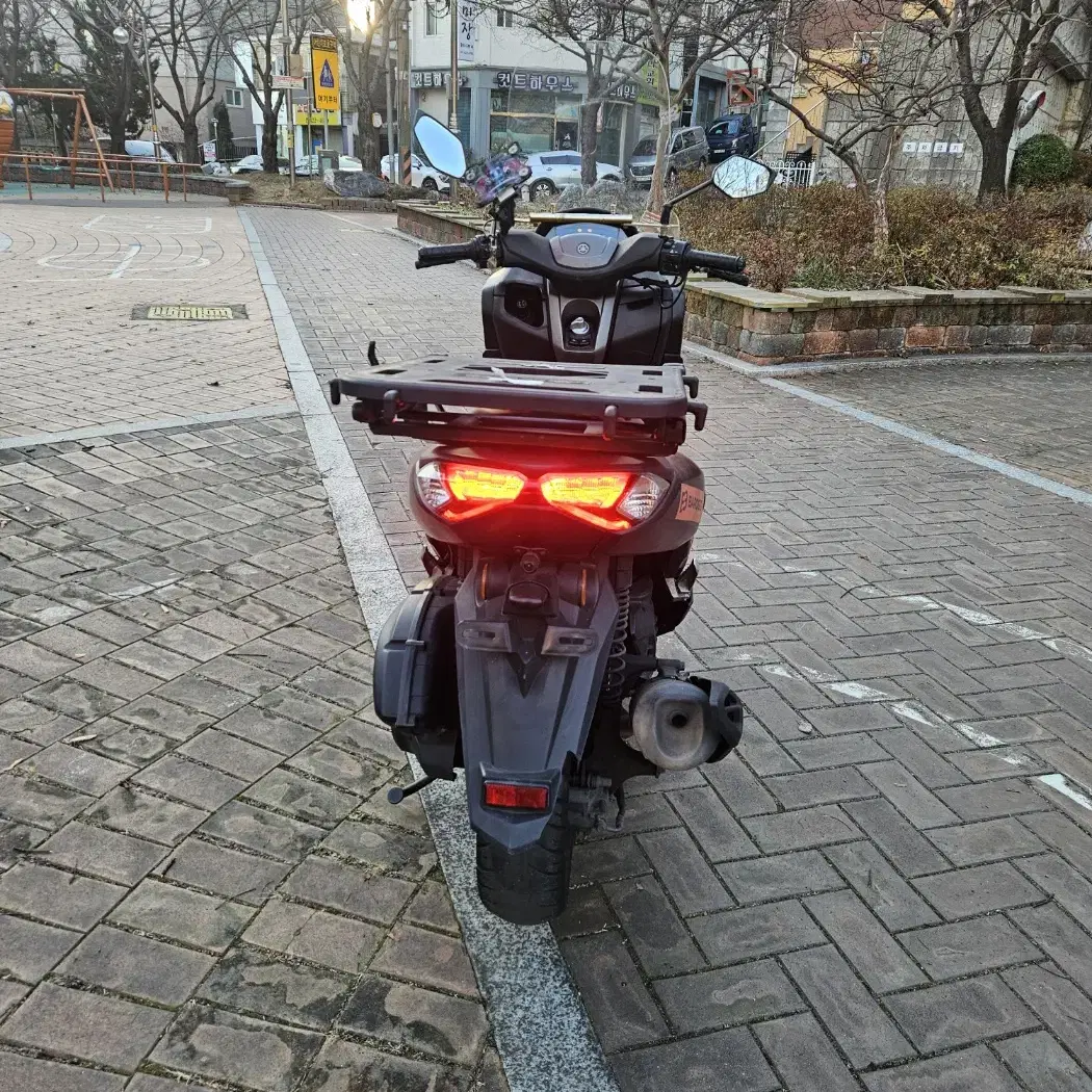 nmax125 (22년식 준신차급 판매합니다!)