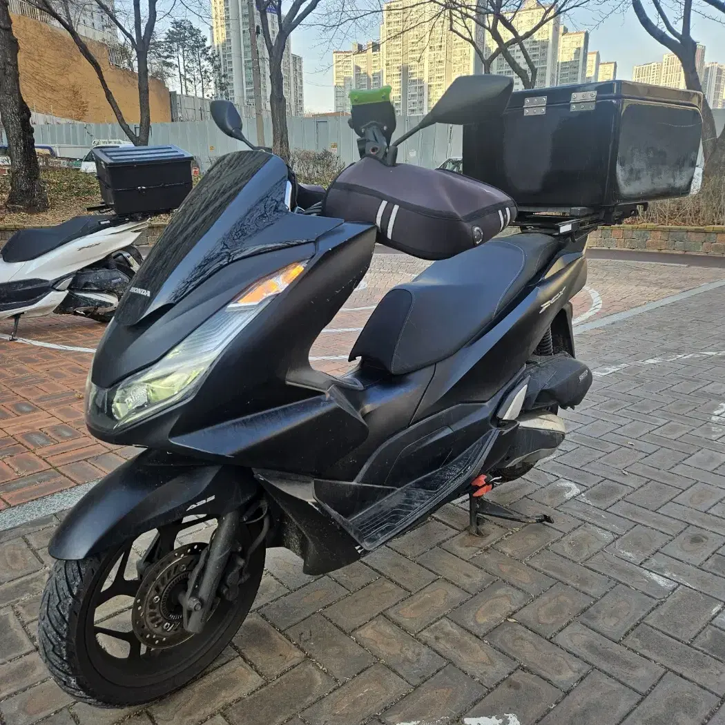 PCX125 (상태 깔끔한 차량 저렴하게 판매합니다)