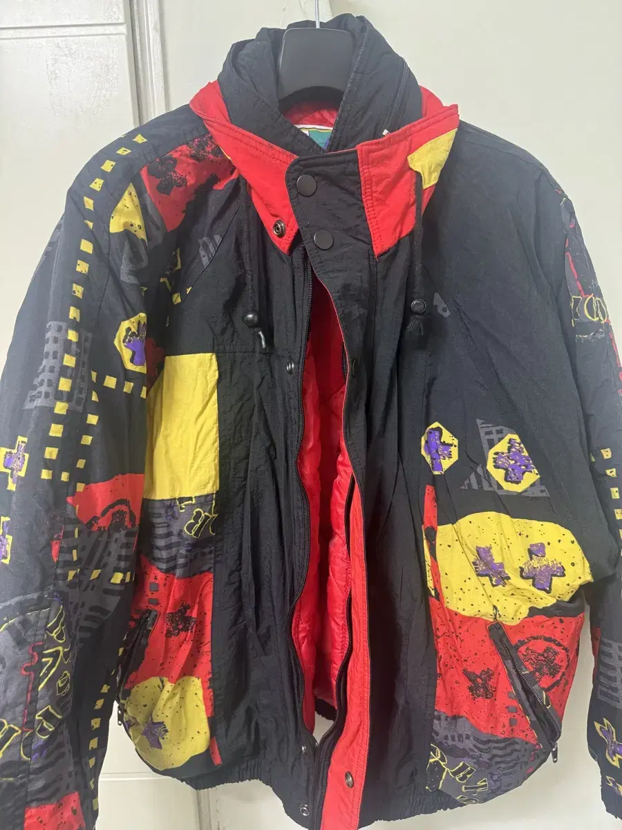 Vintage ski puffer jacket size L