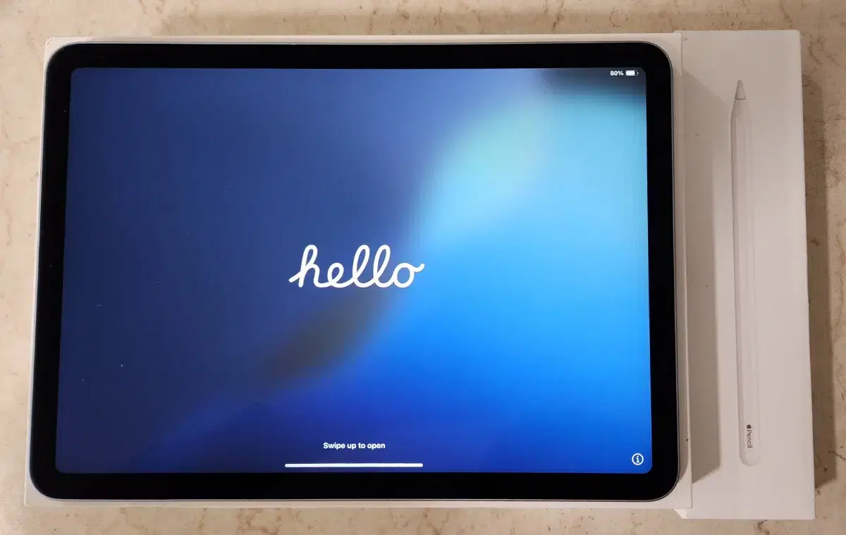 아이패드 에어4 (애플펜슬 포함 가격) 팝니다.