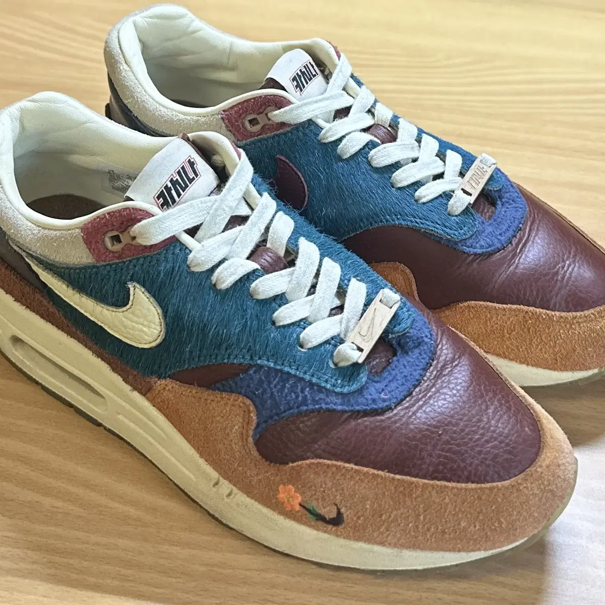 NIKE X KASINA AIR MAX 1 SP WON-ANG