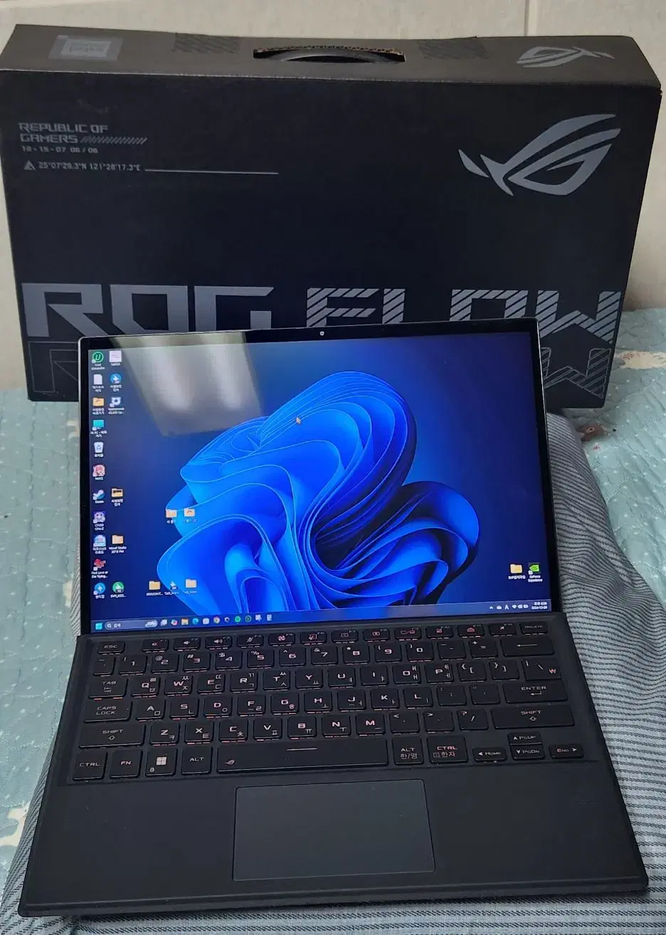 ASUS Rog Flow Z13 판매합니다.(직거래 판매완료 되었습니다)