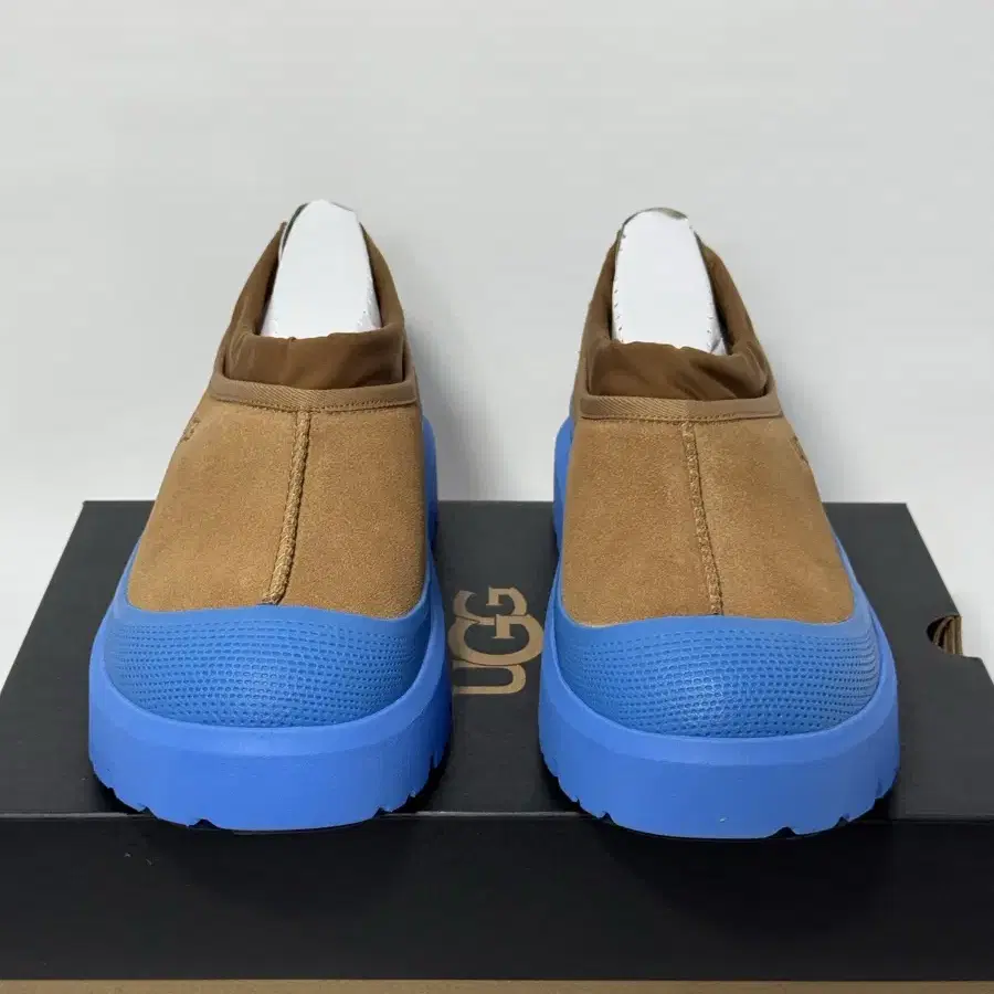 어그 UGG 타스만 웨더 하이브리드 체스넛 270mm