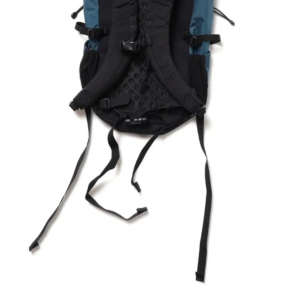 ARCTERYX BRIZE 25L