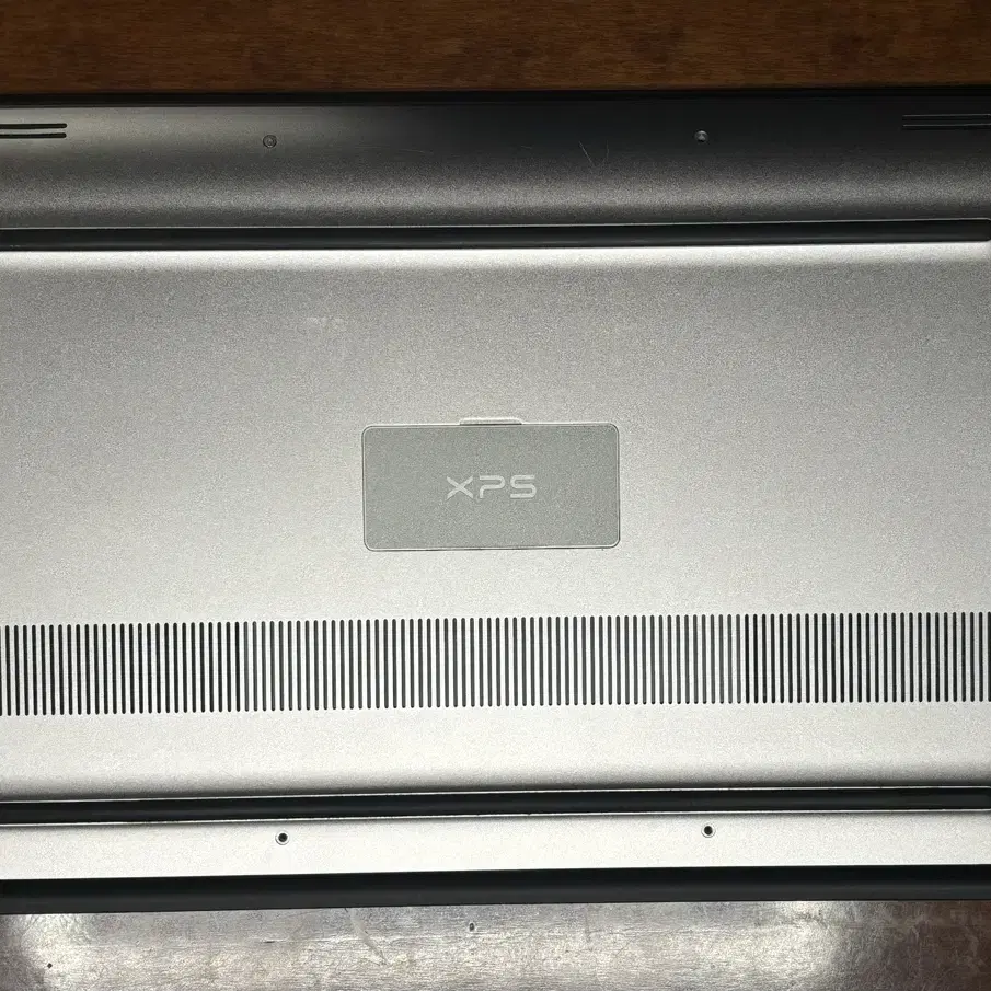 DELL XPS 15 9560 노트북