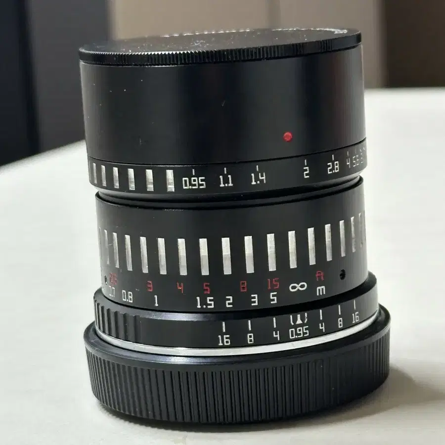 티티아티산 50mm F0.95 APS-C 렌즈 RF마운트