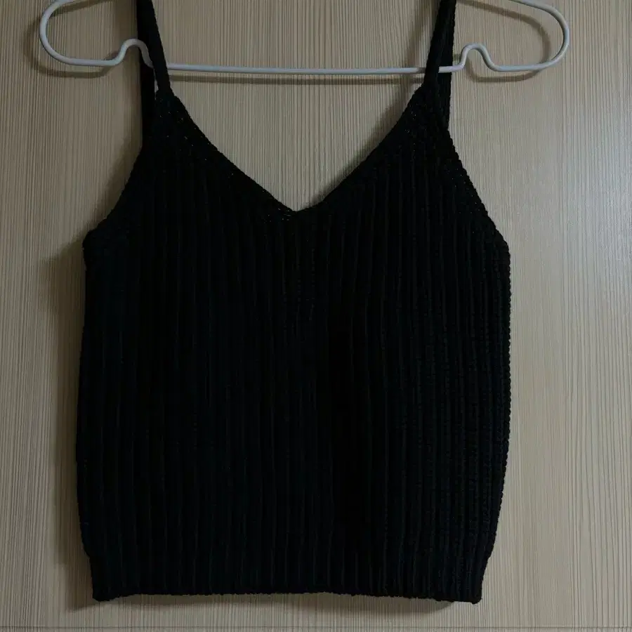 낫띵리튼 jerry knit cami top