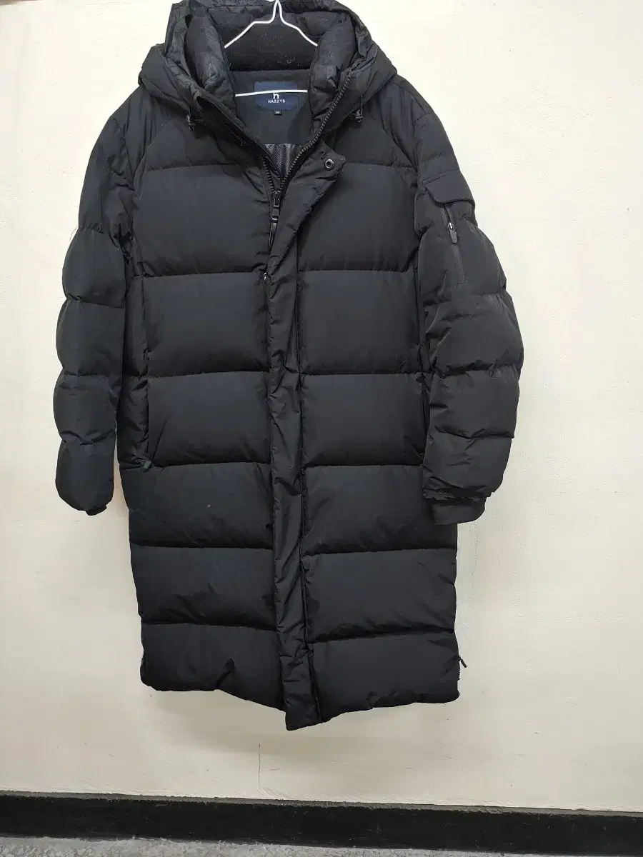 Hedges Black Goose Down Long Puffer (HZJU7D534)