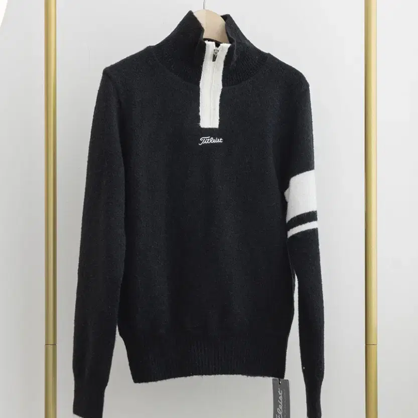 여성골프웨어 HALF ZIP SWEATER 신상입고