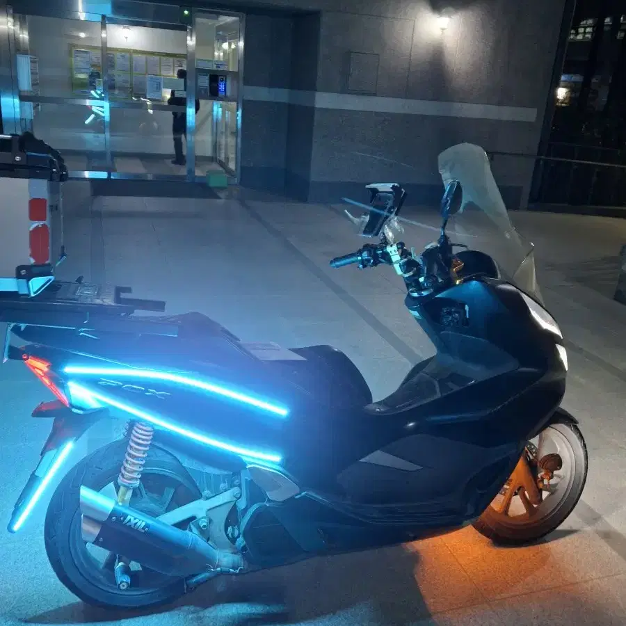 더뉴 pcx 19년식 풀튜닝